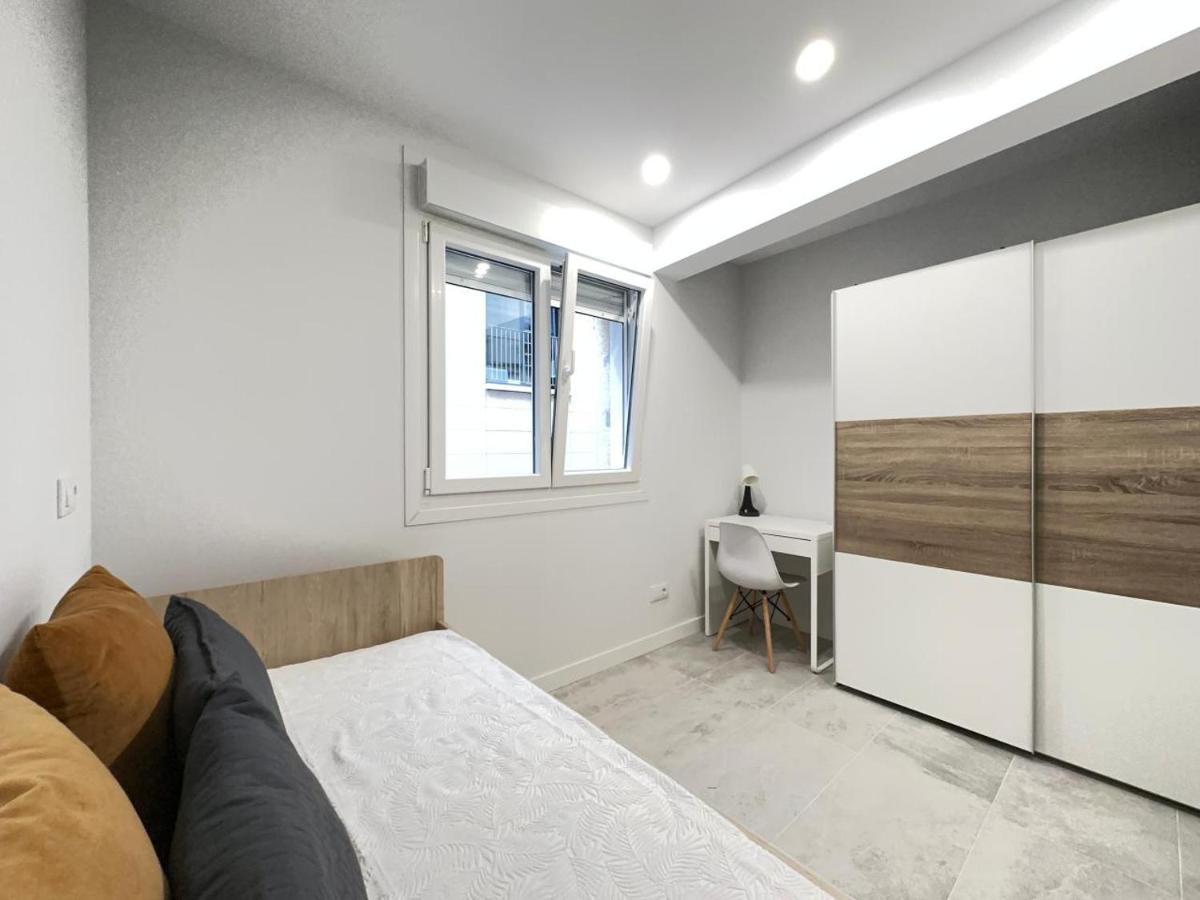 3 Piso 2 Habitaciones Centro Al Lado De Principe 3 - Homeygalicia Vigo Exterior foto